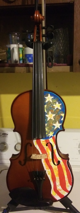 Fiddle Face with Flag - 2019